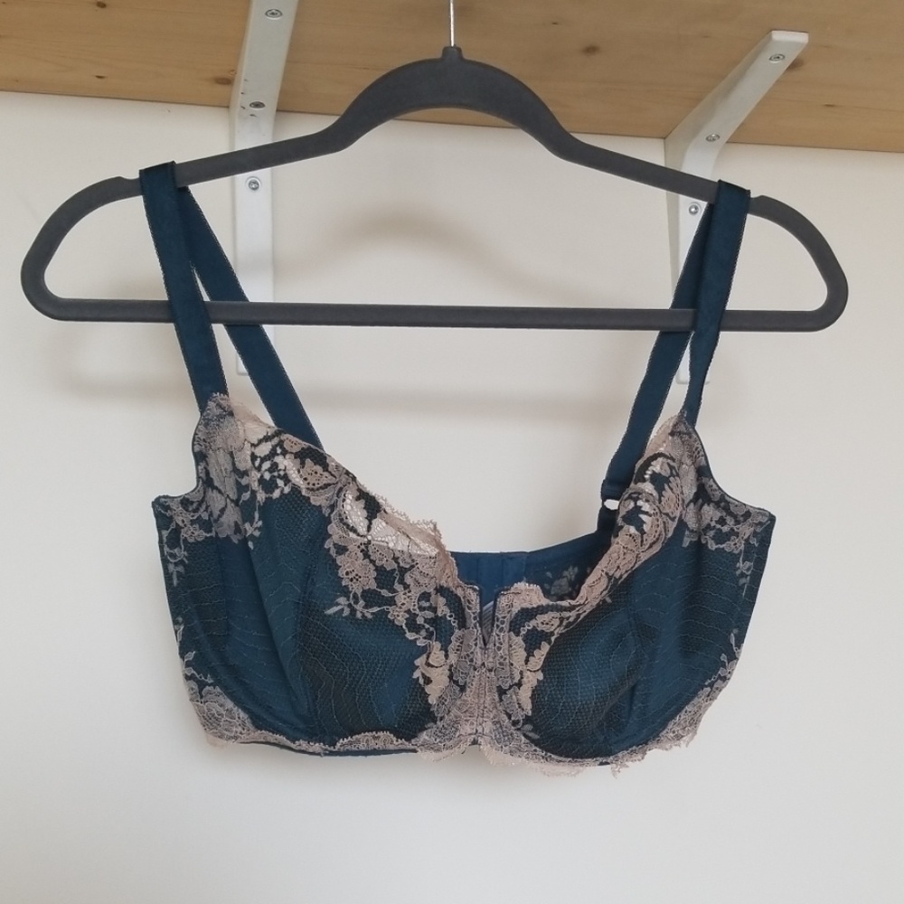 Green Lace Wacoal Bra